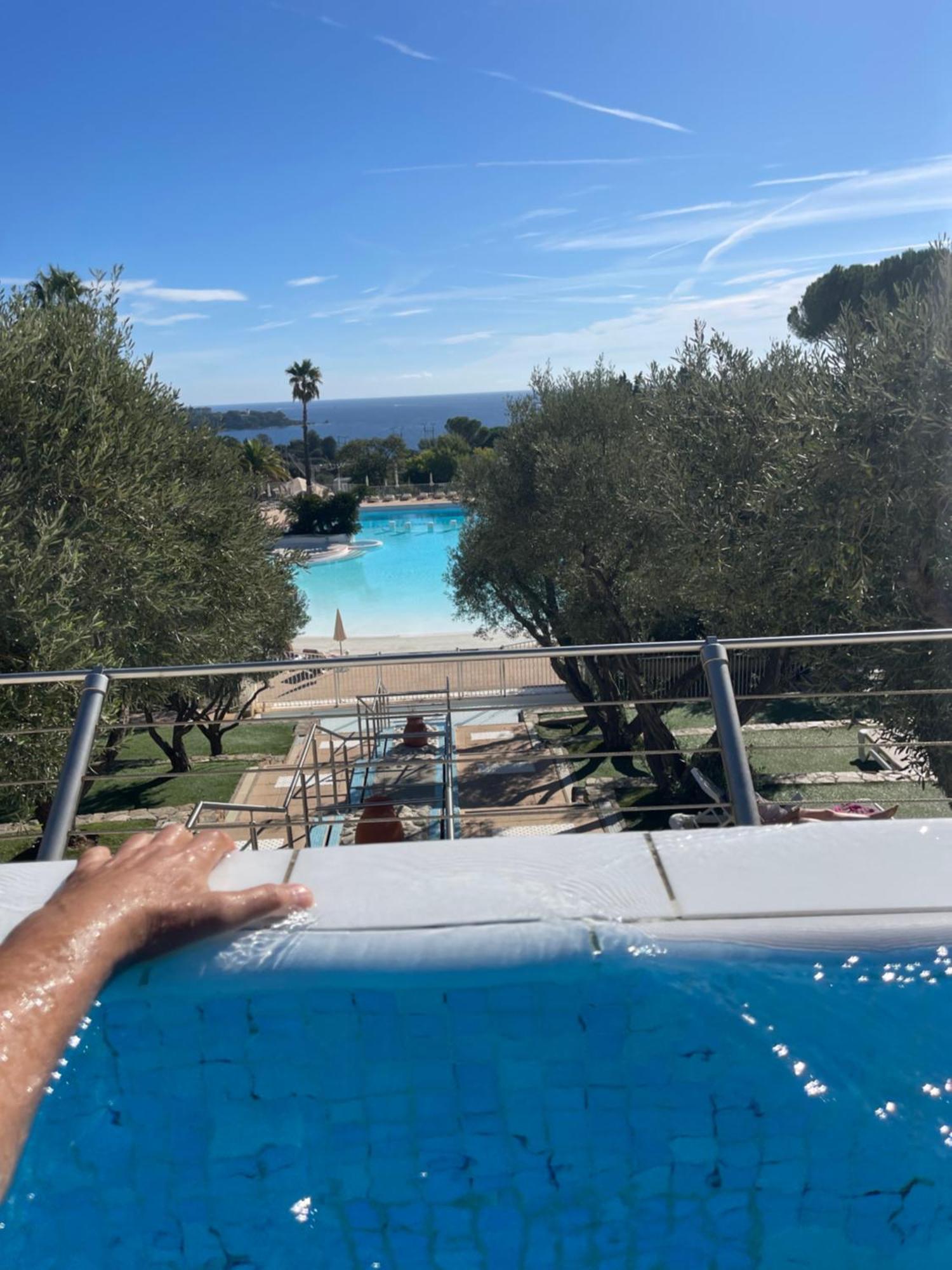 Village Cap Esterel, Piscine, Plage Saint-Raphaël المظهر الخارجي الصورة